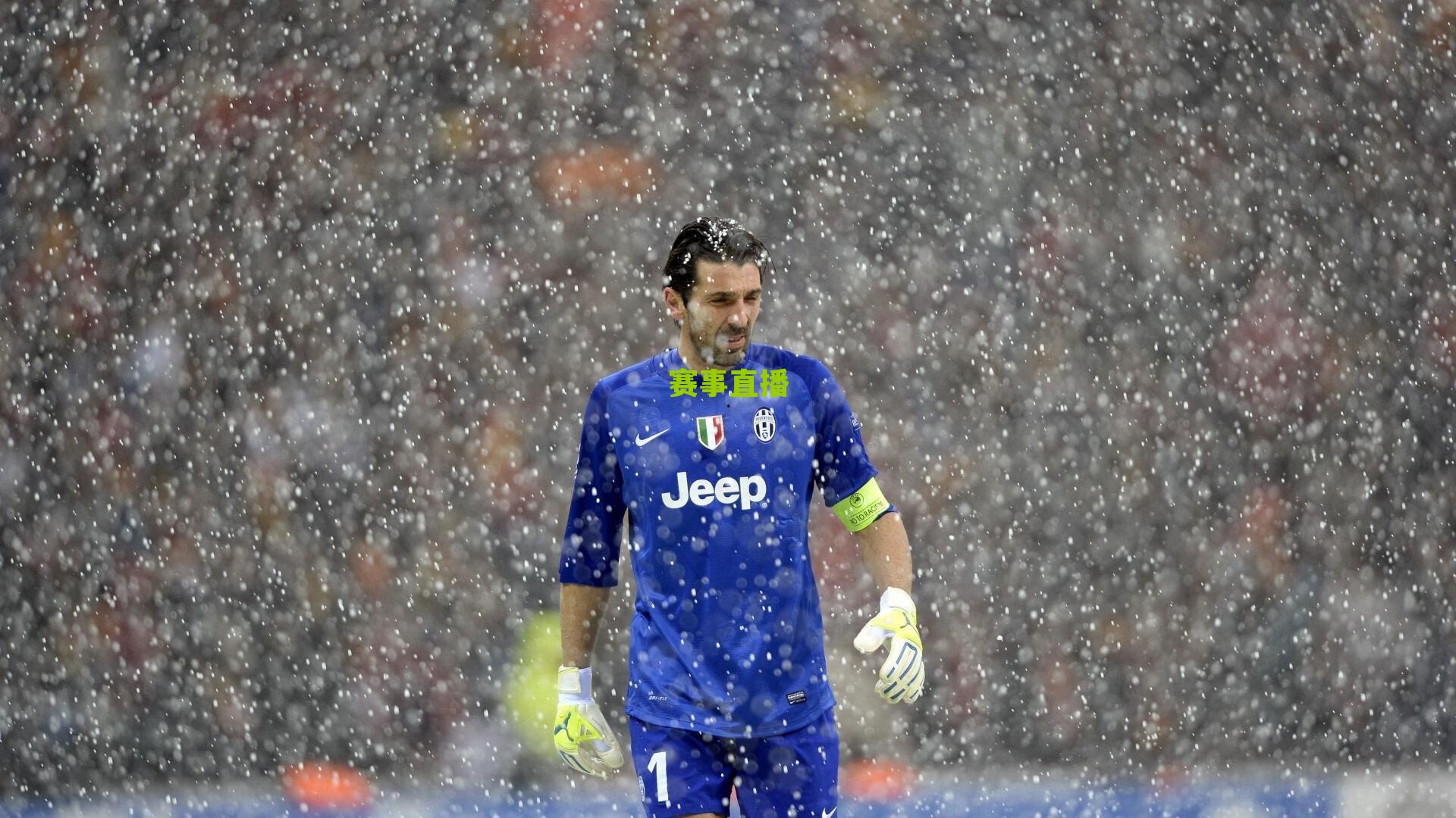 特雷·扬坦言享受客场反派角色,对抗与敌意是比赛最美妙的部分